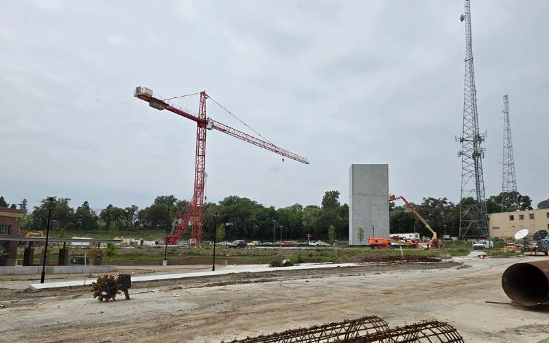 Tower Crane on UNMC’s West Campus