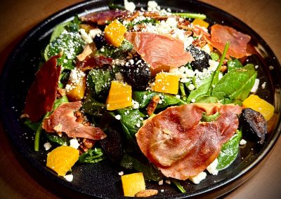 Beet & spinach proscuitto salad