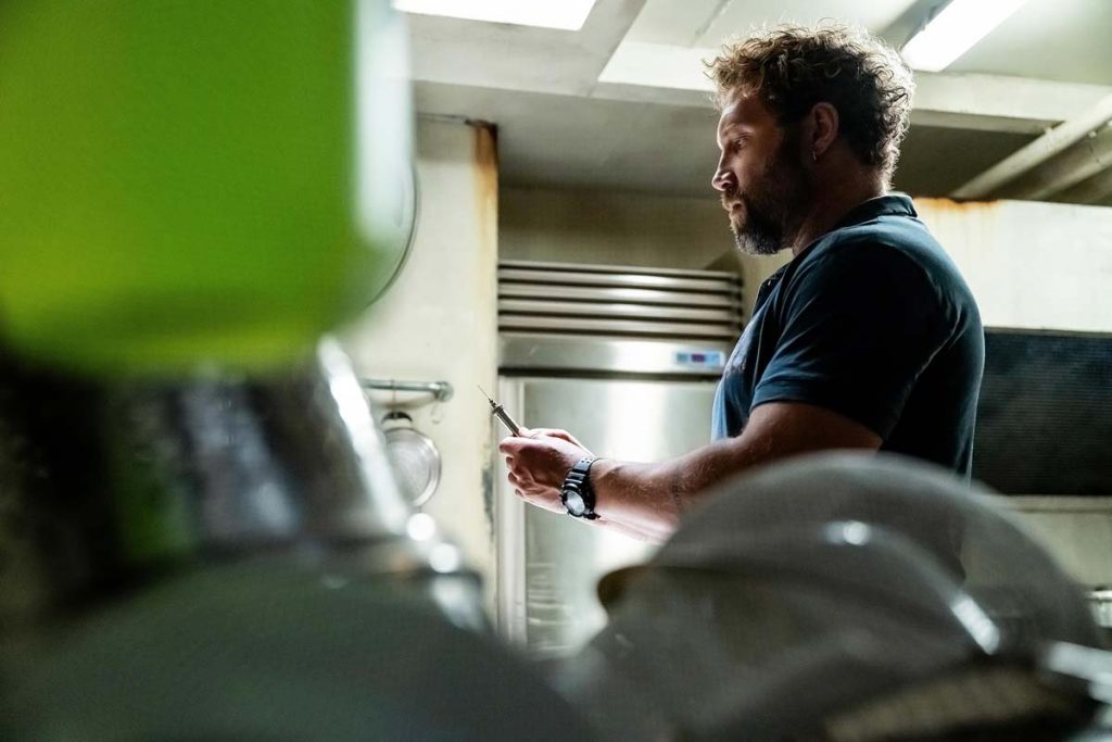 Jai Courtney as Bruce Tucker