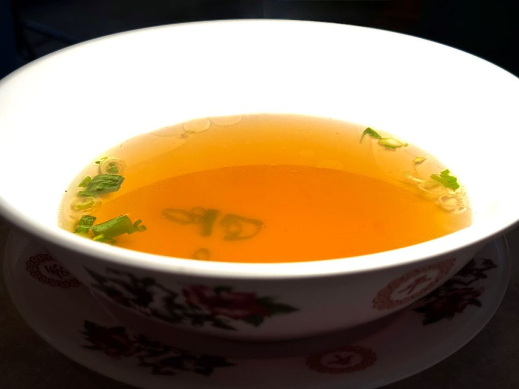 Phở broth