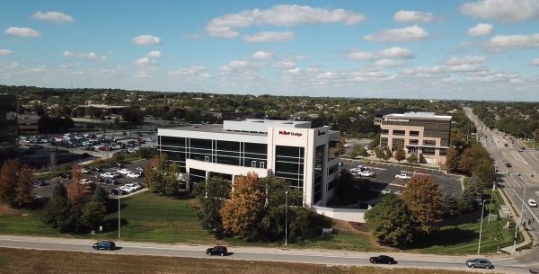 Dodge Plaza Building in BMO Business Park photo by Emily Fisher of NAI NP Dodge