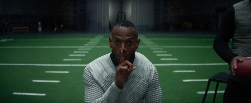 Marlon Wayans as Isaiah