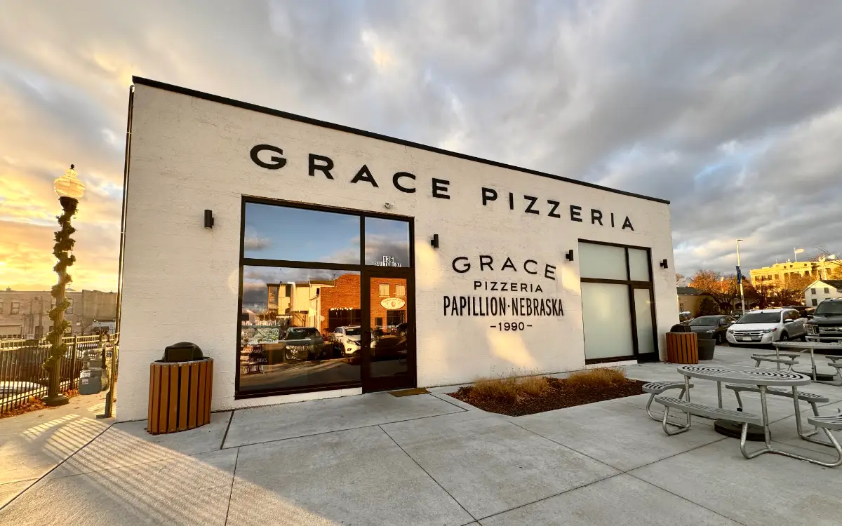 Grace Pizza and Shakes Holds Court—with a Verdict of Darn Good Pizza