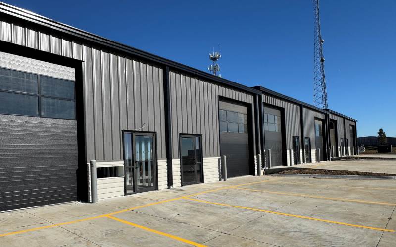 Omaha Contractor Bays in Bennington