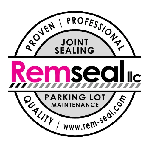 RemSeal Logo Round 500x 1123 Logo with the caption Shift Thinking