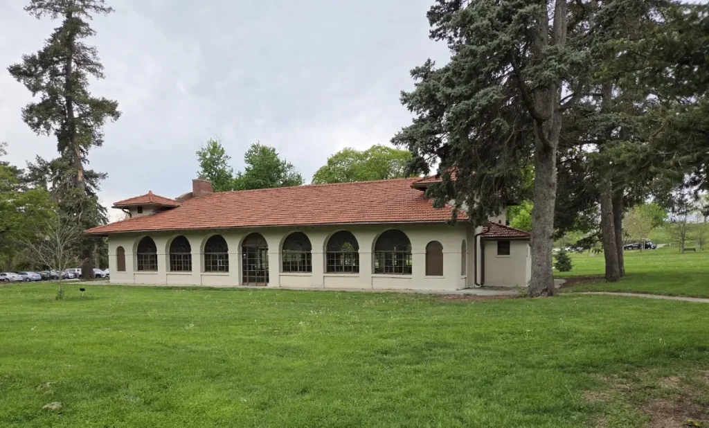 2026 photo of the Spanish-style pavilion inside Elmwood Park.