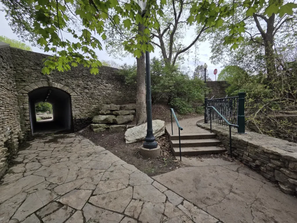2026 photo of the grotto next to the creek inside Elmwood Park.