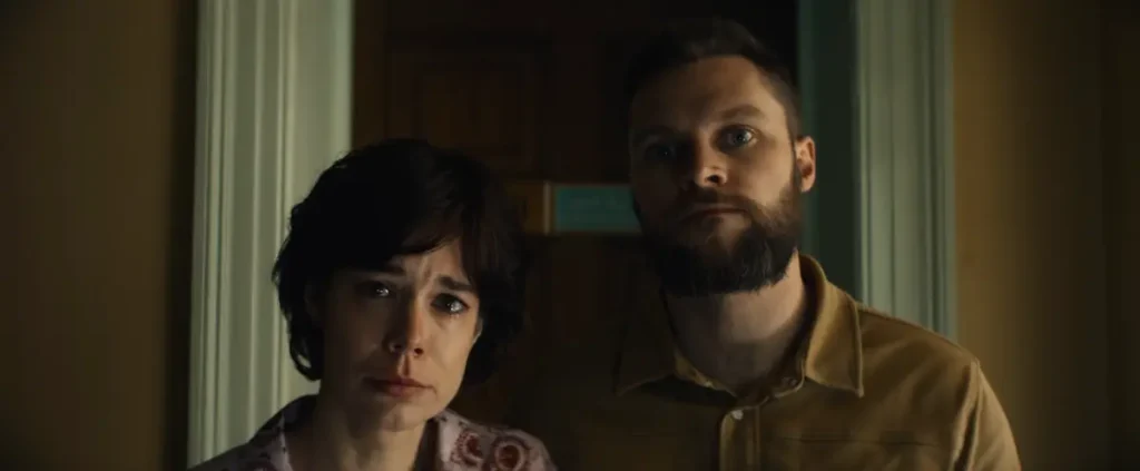 Laia Costa as Larissa Cannon and Jack Reynor as Charlie Cannon