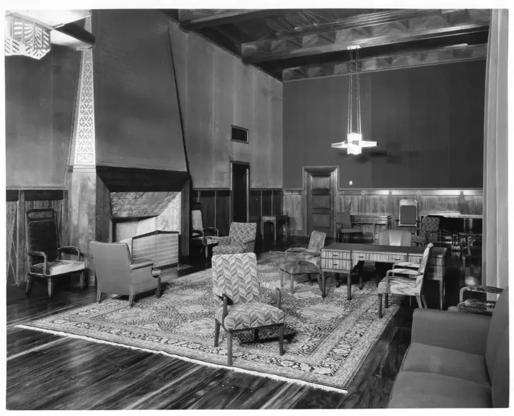 1931 Durham Museum photo of the Founders Room inside Joslyn Memorial. It served as the on-site retreat for Sarah Joslyn.