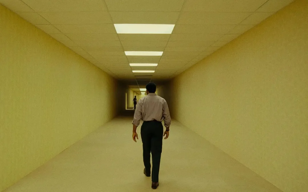 Backrooms Builds Creepy Tension in Empty Spaces